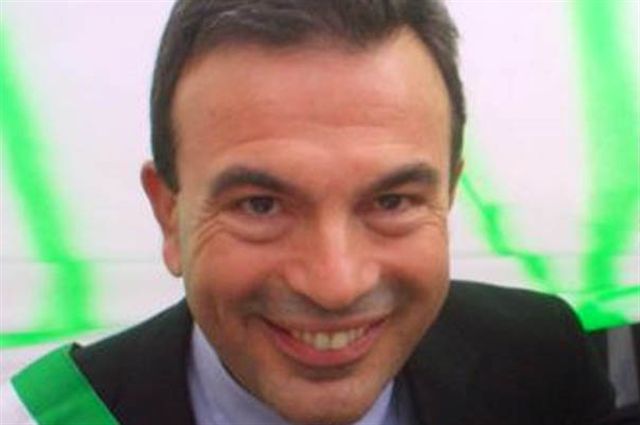 Posti sugli ormoni del collo e di faccia