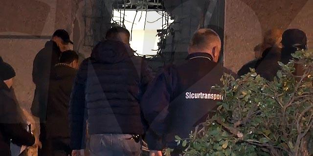 Catanzaro, assalto al caveau della Sicurtransport: quasi 4 milioni il bottino Catanzaro, assalto al caveau della Sicurtransport: quasi 4 milioni il bottino