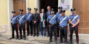 I Carabinieri di Seminara con i commissari Roberta Mancuso e Francesco Battaglia