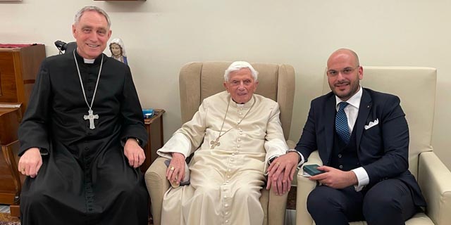 Lorenzo Festicini con Papa Benedetto XVI