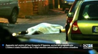 Agguato nel centro di San Gregorio D’Ippona, ucciso un uomo