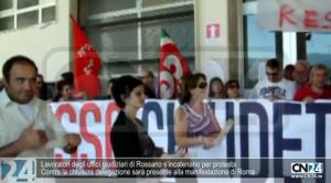 Personale del tribunale di Rossano s’incatena per protesta