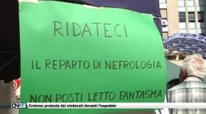 Crotone: protesta dei sindacati davanti l’ospedale