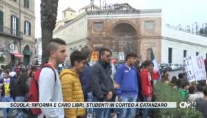 Scuola: riforma e caro libri, corteo studenti a Catanzaro
