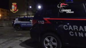 Droga, furti ed estorsioni: assediato il fortino dei rom, decine di arresti a Catanzaro